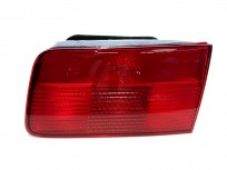 Lampa na pokrywie bagażnika prawa BMW E39 63218371330